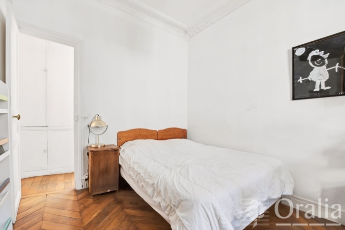 Image 10 sur 13 - Appartement  ·  Vente · Paris 04 (75004) · 4 pièces · 91m²