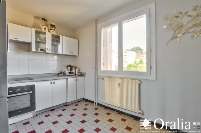 Image 5 sur 9 - Appartement  ·  Vente · Rillieux La Pape (69140) · 3 pièces · 73m²