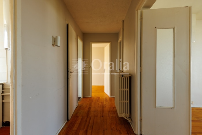 Image 7 sur 12 - Appartement  ·  Vente · Lyon (69008) · 4 pièces · 64m²