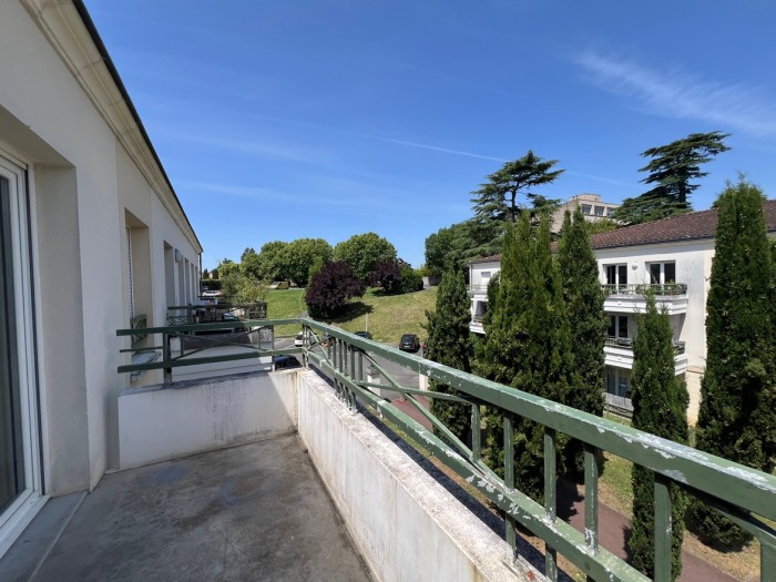 Image 9 sur 10 - Appartement  ·  Vente · Cenon (33150) · 3 pièces · 63m²