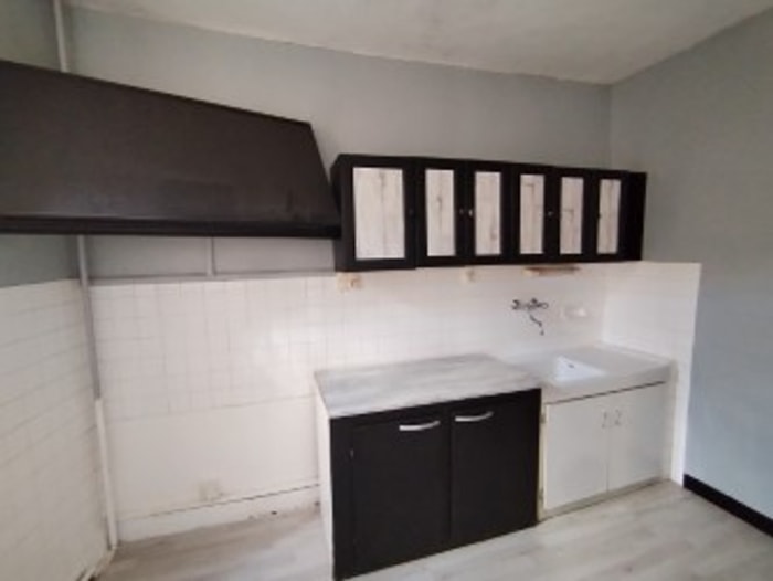 Image 4 sur 8 - Maison/villa  ·  Vente · Jujurieux (01640) · 5 pièces · 105m²