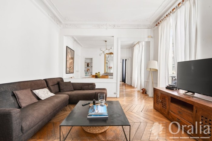 Image 5 sur 13 - Appartement  ·  Vente · Paris 04 (75004) · 4 pièces · 91m²