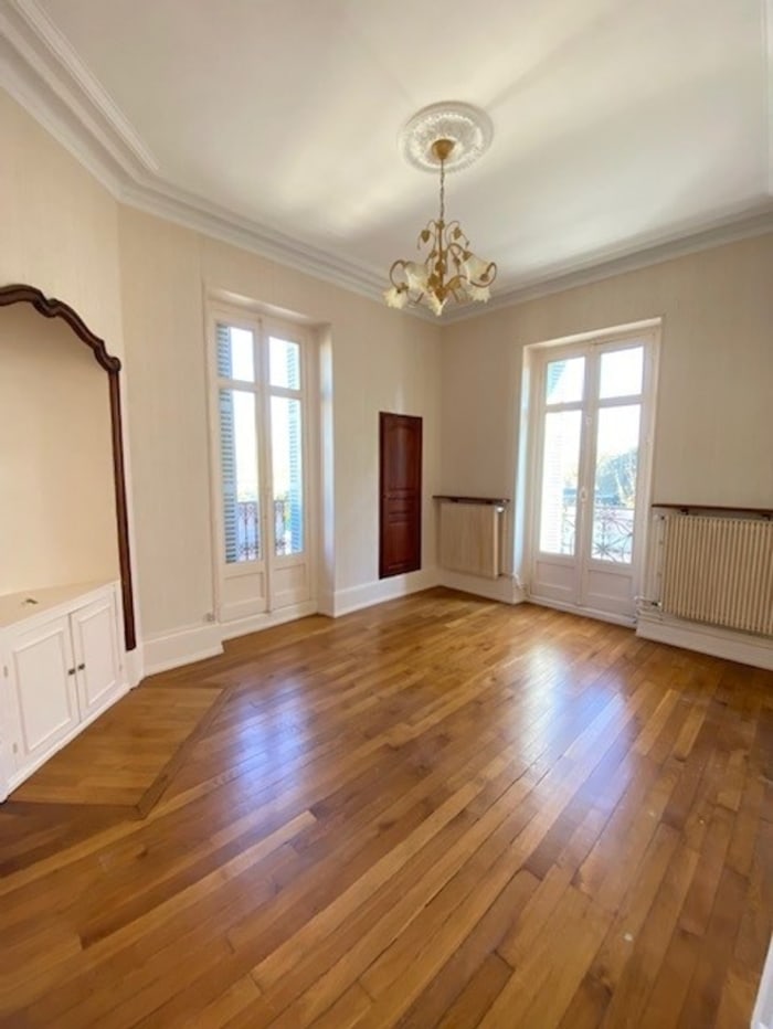 Image 1 sur 10 - Appartement  ·  Vente · Dijon (21000) · 4 pièces · 81m²