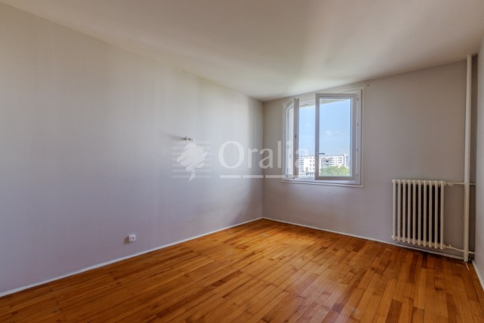 Image 9 sur 12 - Appartement  ·  Vente · Lyon (69008) · 4 pièces · 64m²