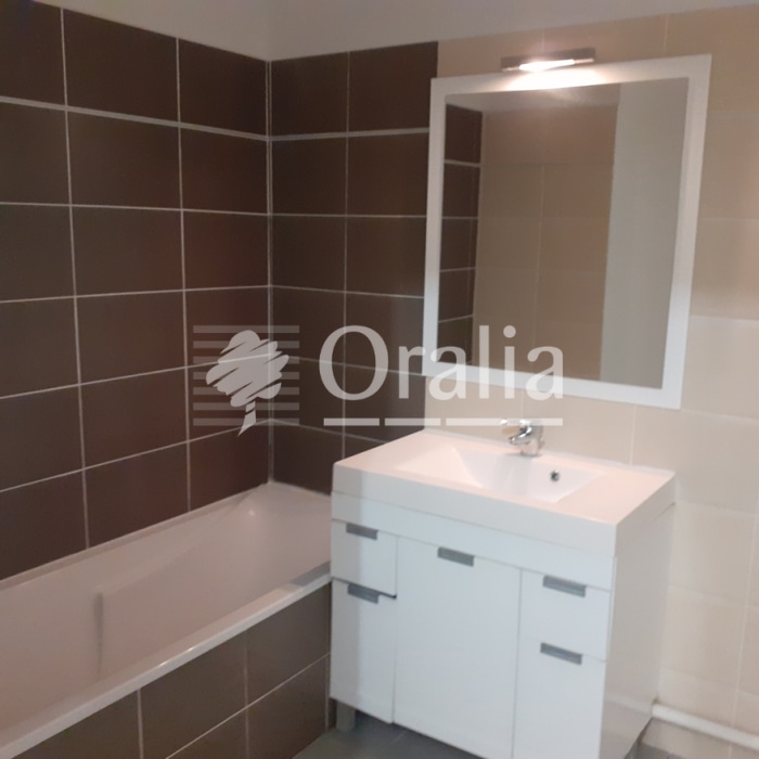 Image 6 sur 11 - Appartement  ·  Location · Montpellier (34090) · 3 pièces · 65m²