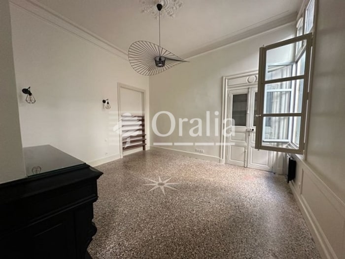Image 3 sur 9 - Appartement  ·  Location · Montpellier (34000) · 4 pièces · 136m²