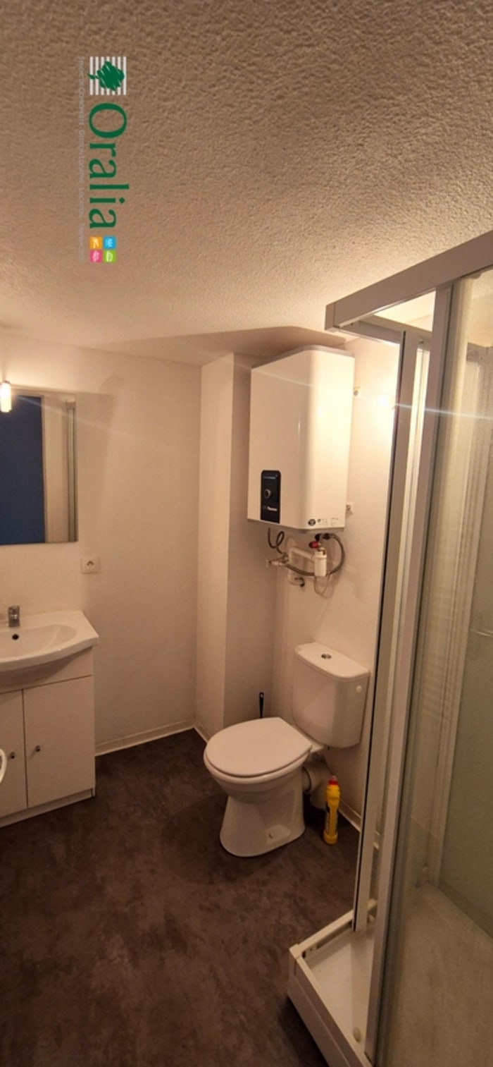 Image 3 sur 3 - Appartement  ·  Location · Bordeaux (33000) · 1 pièce · 24m²