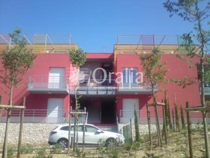 Image 9 sur 10 - Appartement  ·  Location · Nimes (30900) · 3 pièces · 59m²