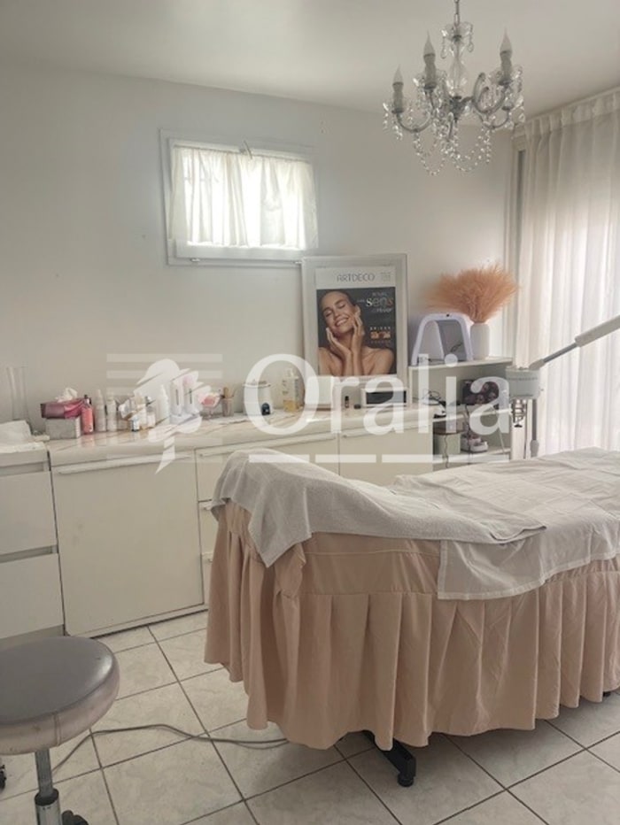 Image 10 sur 10 - Local  ·  Location · Marseille (13010) · 62m²