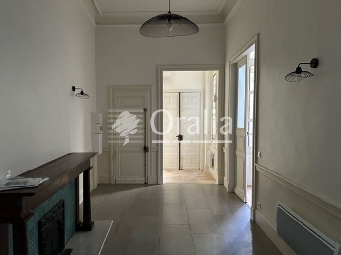 Image 5 sur 9 - Appartement  ·  Location · Montpellier (34000) · 4 pièces · 136m²