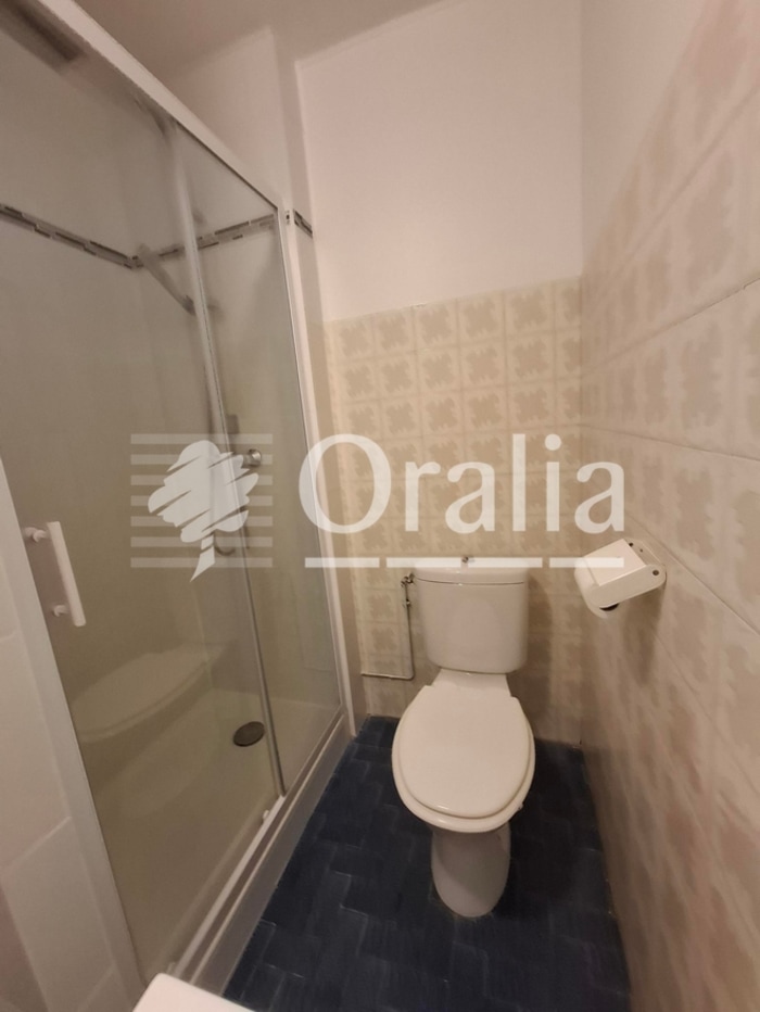 Image 5 sur 10 - Appartement  ·  Location · Marseille (13009) · 1 pièce · 26m²