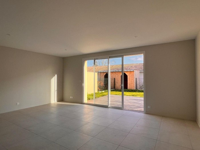 Image 1 sur 7 - Maison/villa  ·  Location · Ludon Medoc (33290) · 4 pièces · 100m²