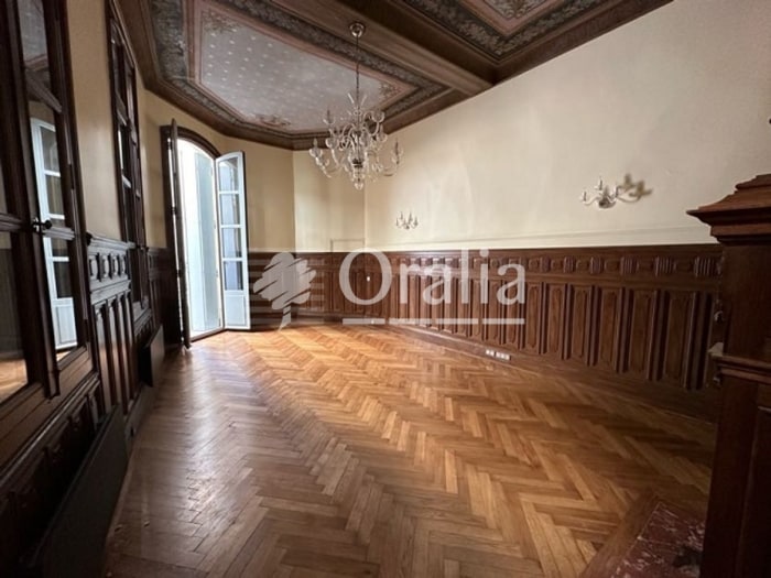 Image 1 sur 9 - Appartement  ·  Location · Montpellier (34000) · 4 pièces · 136m²