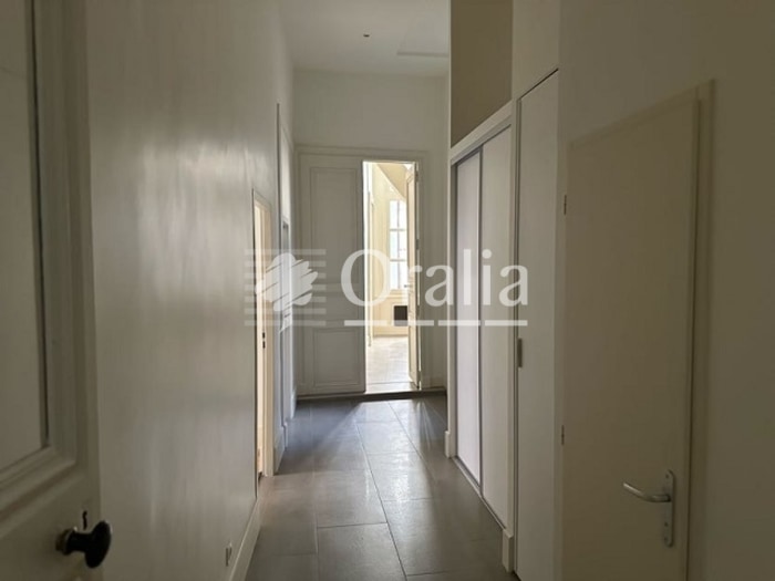 Image 6 sur 9 - Appartement  ·  Location · Montpellier (34000) · 4 pièces · 136m²