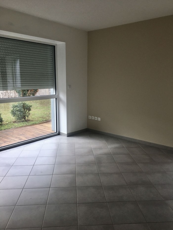 Image 1 sur 4 - Appartement  ·  Location · Merignac (33700) · 1 pièce · 27m²