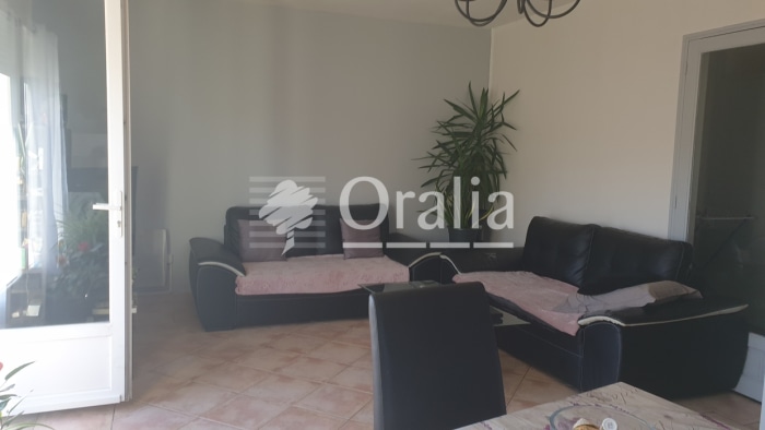 Image 1 sur 5 - Maison/villa  ·  Location · Macau (33460) · 3 pièces · 96m²