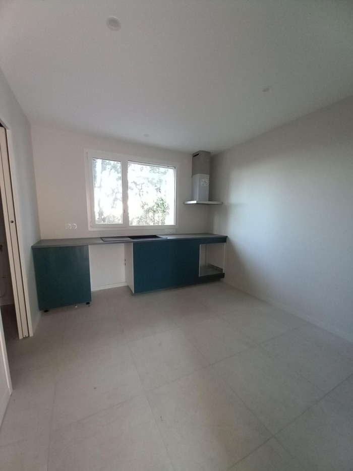 Image 2 sur 6 - Maison/villa  ·  Location · Ludon Medoc (33290) · 4 pièces · 100m²