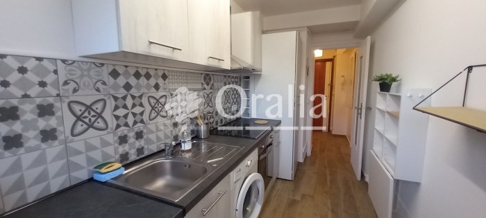 Image 10 sur 11 - Appartement  ·  Location · Marseille (13006) · 1 pièce · 30m²