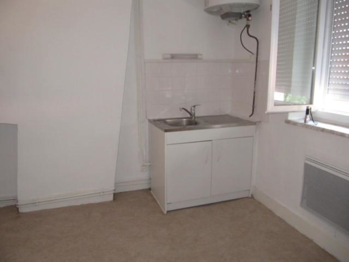 Image 2 sur 7 - Appartement  ·  Location · Villeurbanne (69100) · 1 pièce · 28m²