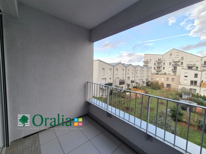 Image 6 sur 9 - Appartement  ·  Location · Dijon (21000) · 1 pièce · 33m²
