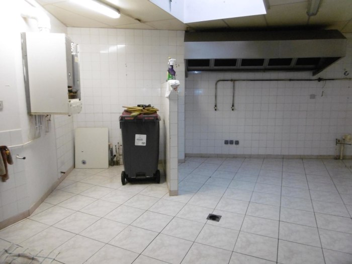 Image 8 sur 9 - Local commercial  ·  Location · Tarare (69170) · 55m²