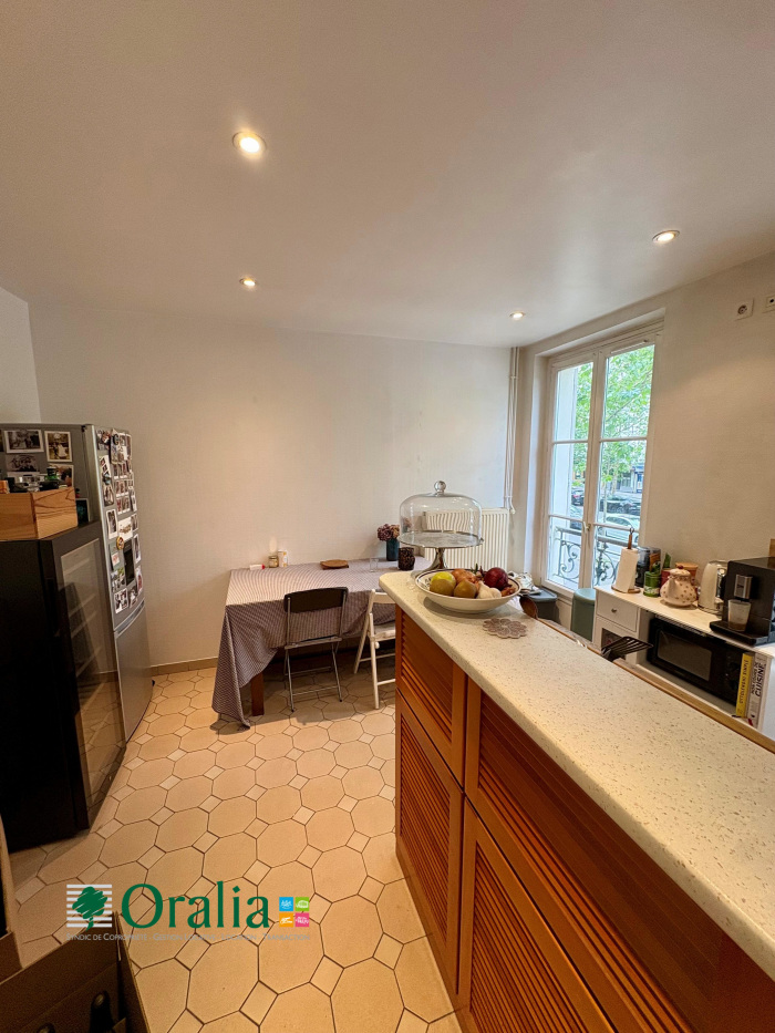 Image 1 sur 6 - Appartement  ·  Location · Paris (75012) · 2 pièces · 47m²