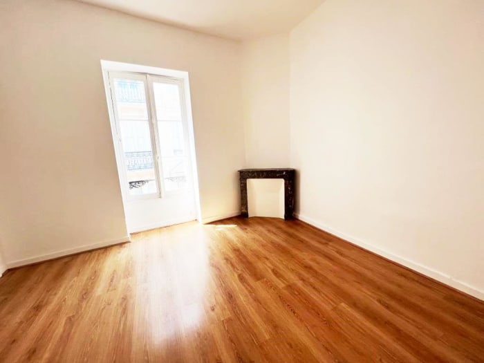 Image 9 sur 11 - Appartement  ·  Location · Bordeaux (33000) · 2 pièces · 47m²
