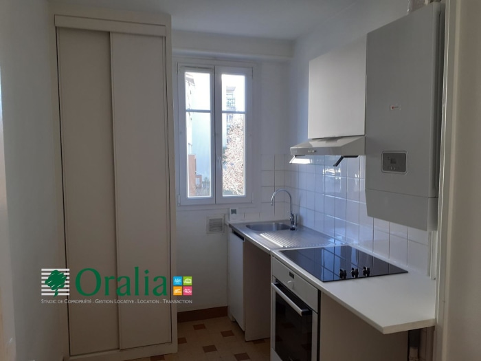 Image 2 sur 9 - Appartement  ·  Location · Dijon (21000) · 4 pièces · 64m²