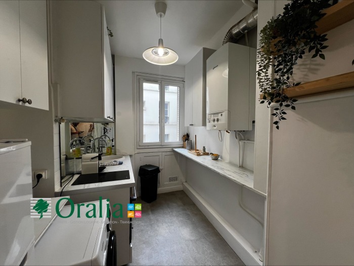 Image 7 sur 10 - Appartement  ·  Location · Paris (75017) · 2 pièces · 44m²