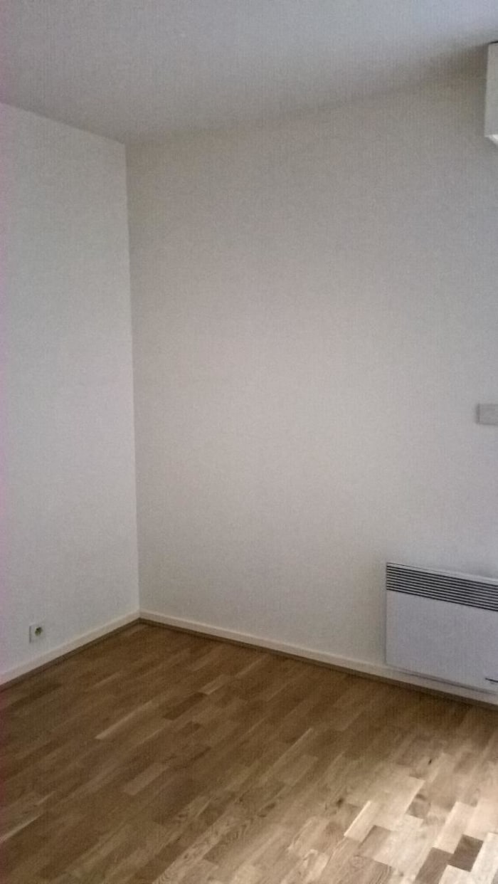 Image 6 sur 7 - Appartement  ·  Location · Paris (75007) · 4 pièces · 75m²