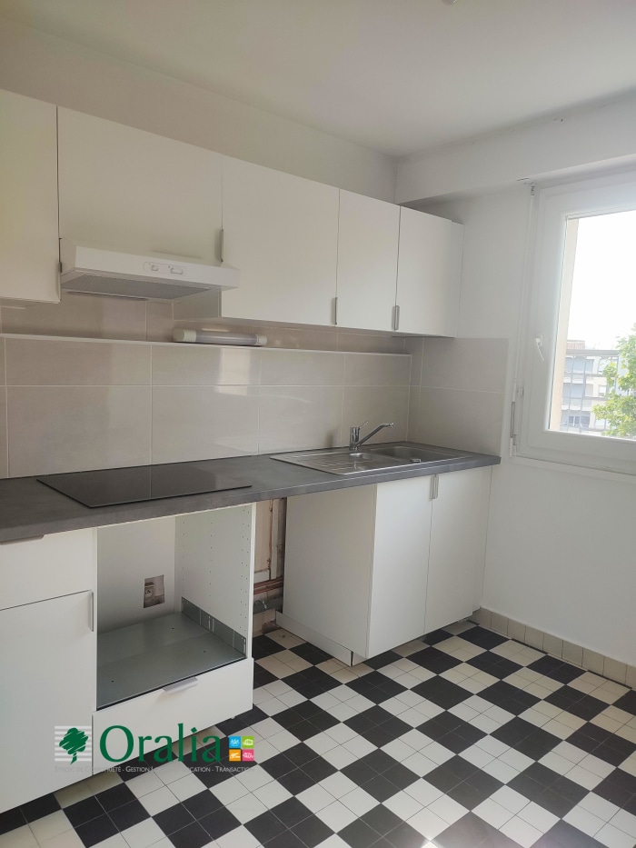 Image 2 sur 10 - Appartement  ·  Location · Dijon (21000) · 4 pièces · 70m²
