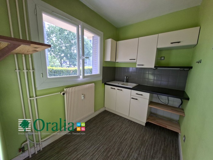 Image 8 sur 13 - Appartement  ·  Location · Dijon (21000) · 1 pièce · 25m²