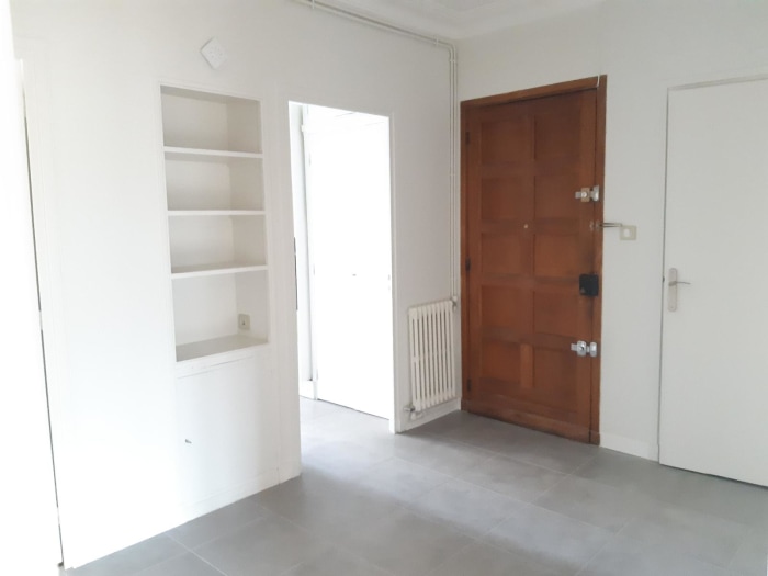 Image 6 sur 7 - Appartement  ·  Location · Grenoble (38000) · 2 pièces · 57m²