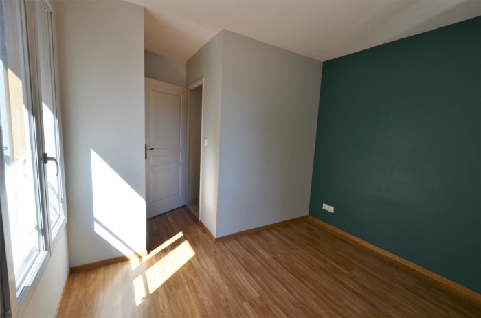 Image 11 sur 18 - Appartement  ·  Location · Curis Au Mont D Or (69250) · 3 pièces · 63m²
