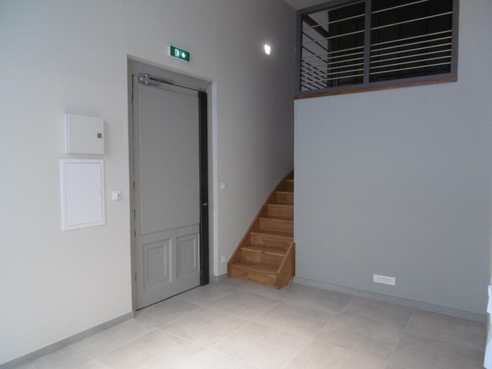 Image 5 sur 9 - Local commercial  ·  Location · Lyon (69003) · 50m²
