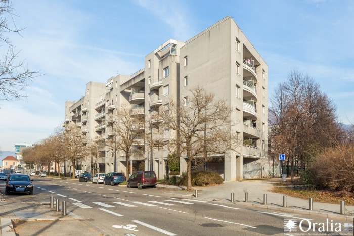 Image 9 sur 9 - Appartement  ·  Location · Grenoble (38000) · 1 pièce · 32m²