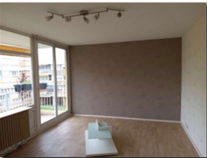 Image 1 sur 7 - Appartement  ·  Location · Bron (69500) · 3 pièces · 64m²