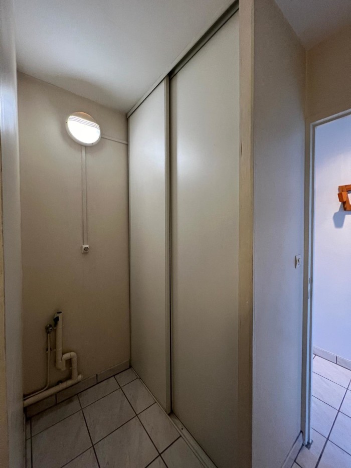 Image 3 sur 4 - Appartement  ·  Location · Dardilly (69570) · 1 pièce · 26m²