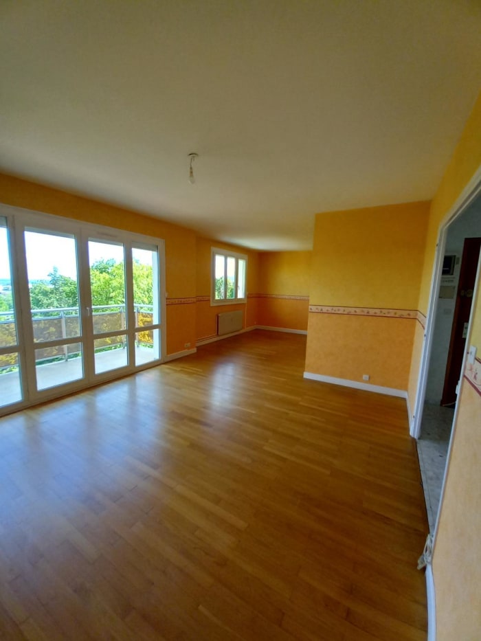 Image 3 sur 12 - Appartement  ·  Location · Gleize (69400) · 4 pièces · 80m²