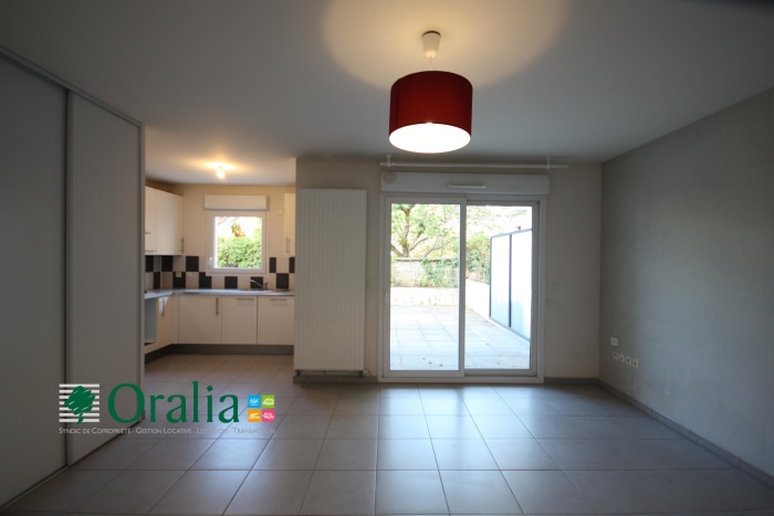 Image 4 sur 8 - Appartement  ·  Location · La Tronche (38700) · 2 pièces · 47m²