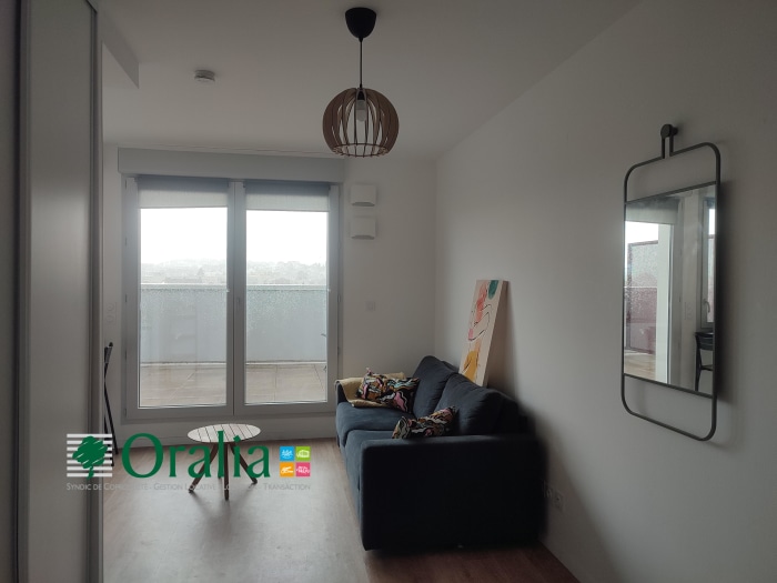 Image 1 sur 7 - Appartement  ·  Location · Dijon (21000) · 1 pièce · 21m²