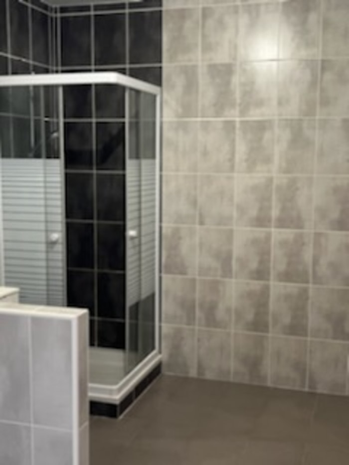 Image 6 sur 7 - Appartement  ·  Location · Volmerange Les Mines (57330) · 2 pièces · 49m²