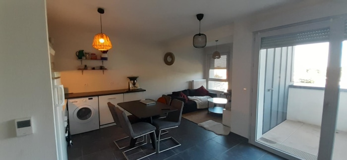Image 4 sur 9 - Appartement  ·  Location · Dijon (21000) · 2 pièces · 47m²