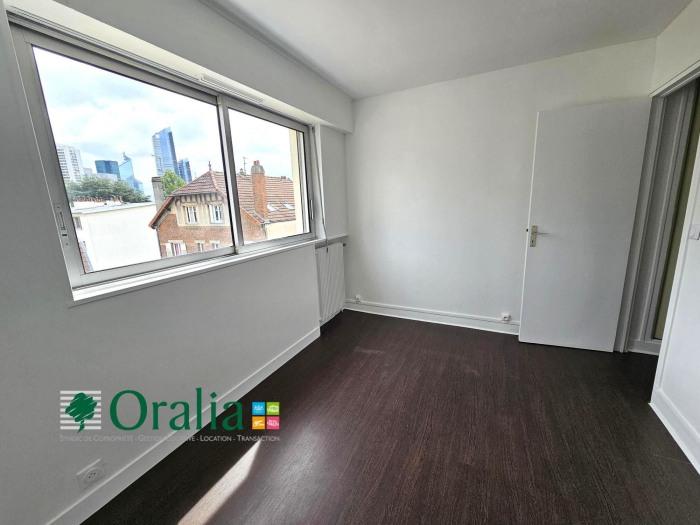 Image 9 sur 12 - Appartement  ·  Location · Puteaux (92800) · 2 pièces · 45m²