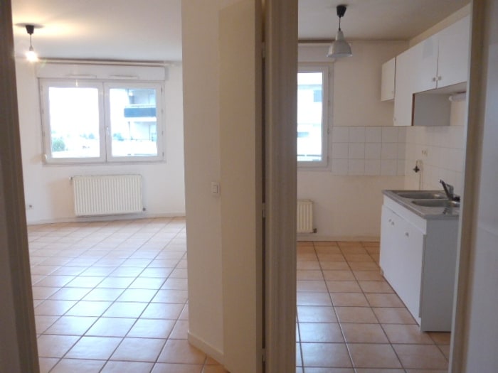 Image 7 sur 7 - Appartement  ·  Location · Villeurbanne (69100) · 2 pièces · 48m²