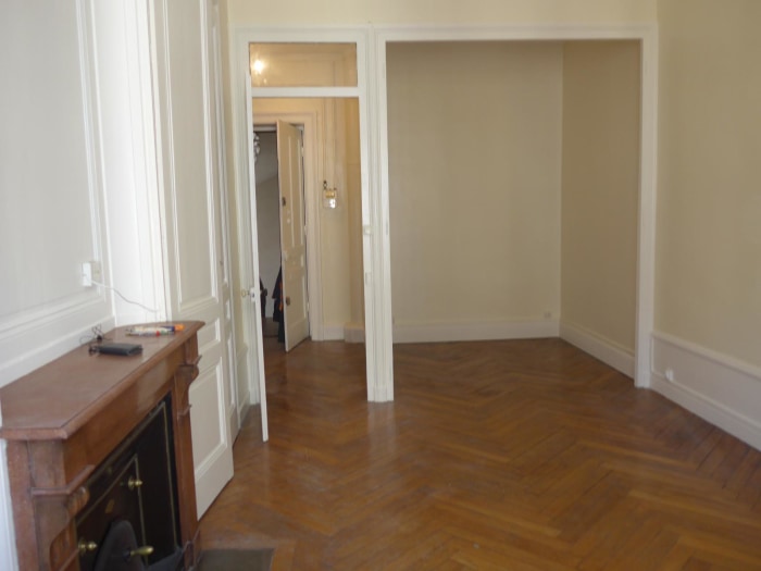 Image 3 sur 10 - Appartement  ·  Location · Lyon (69006) · 1 pièce · 43m²