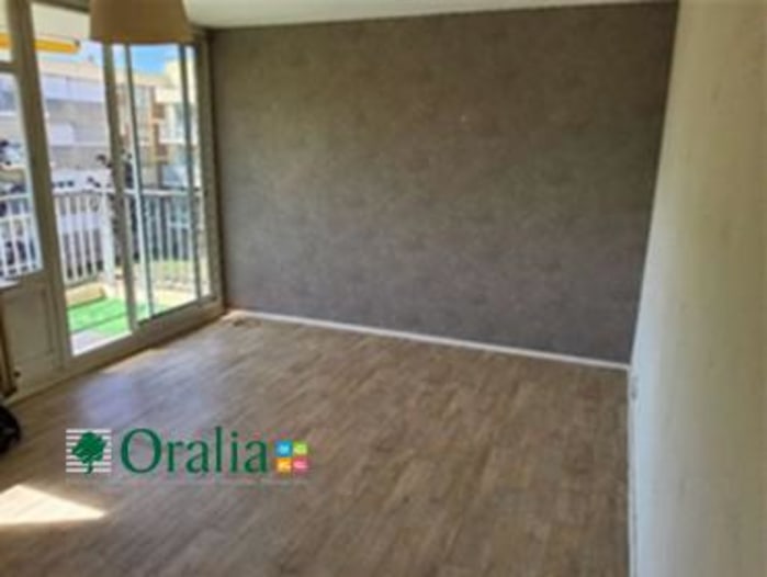 Image 5 sur 7 - Appartement  ·  Location · Bron (69500) · 3 pièces · 64m²