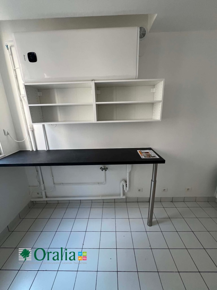 Image 8 sur 15 - Appartement  ·  Location · Paris (75010) · 2 pièces · 42m²