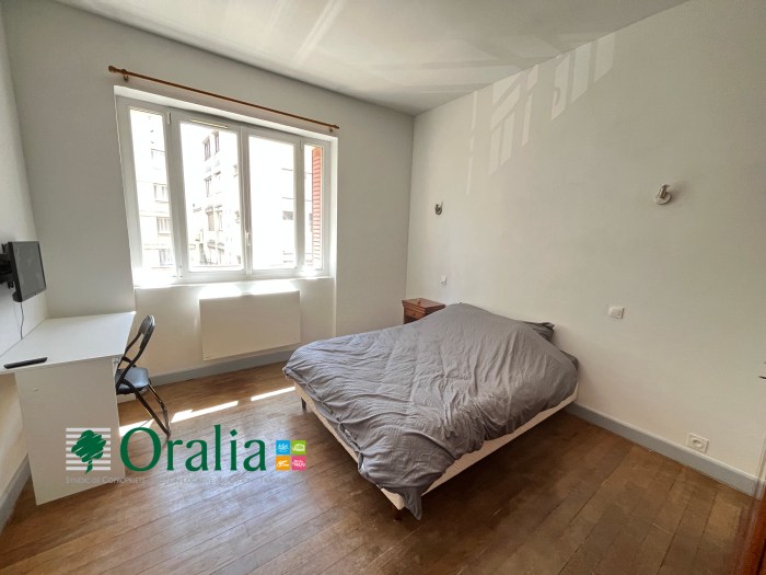 Image 6 sur 8 - Appartement  ·  Location · Grenoble (38000) · 3 pièces · 60m²