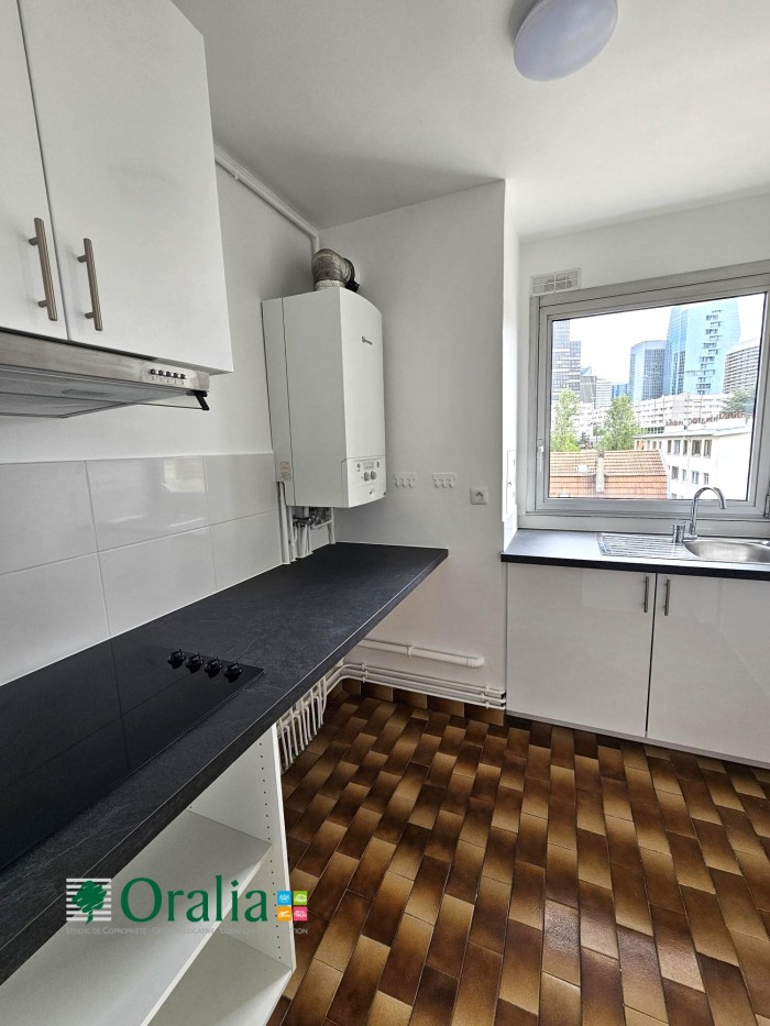 Image 10 sur 12 - Appartement  ·  Location · Puteaux (92800) · 2 pièces · 45m²